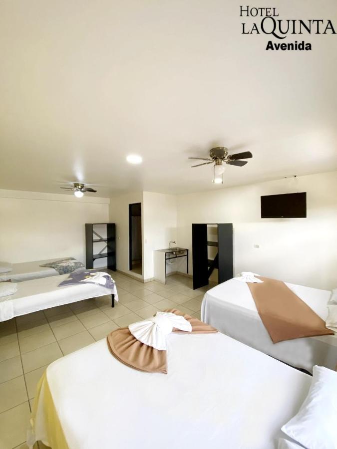 Hotel Quinta Avenida San José Buitenkant foto