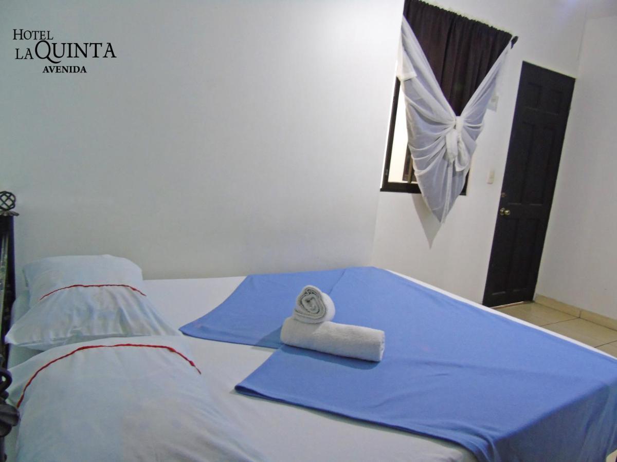 Hotel Quinta Avenida San José Buitenkant foto